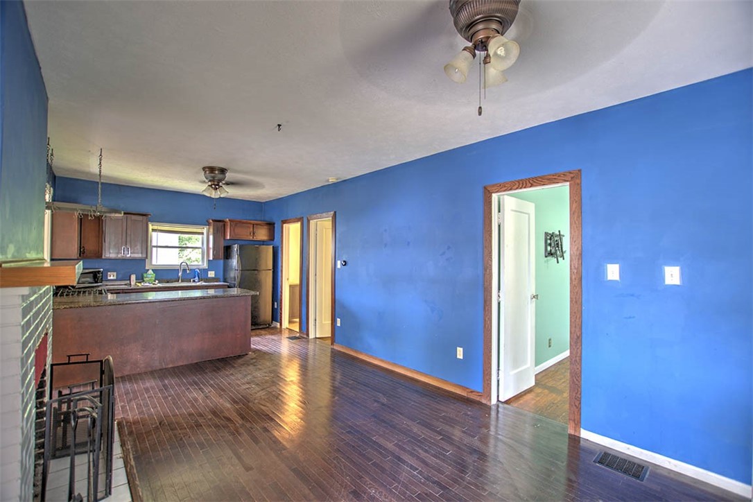 5 Lake Grove Club Property Photo 9