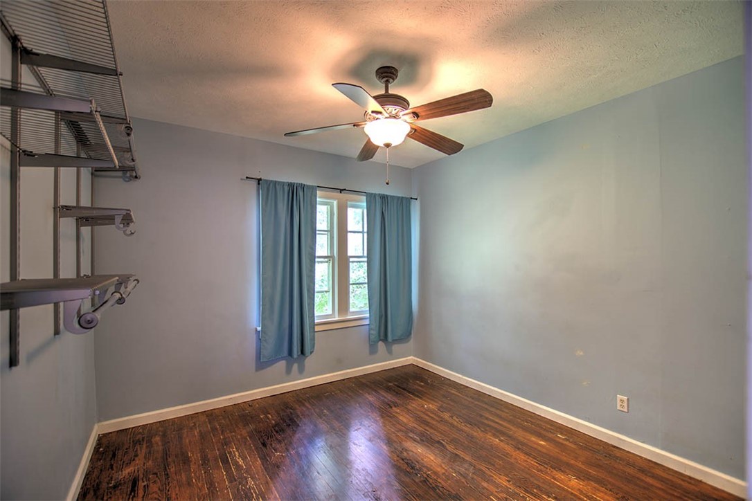 5 Lake Grove Club Property Photo 13