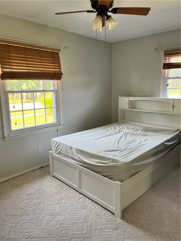 1021 W Hayes Avenue Property Photo 7