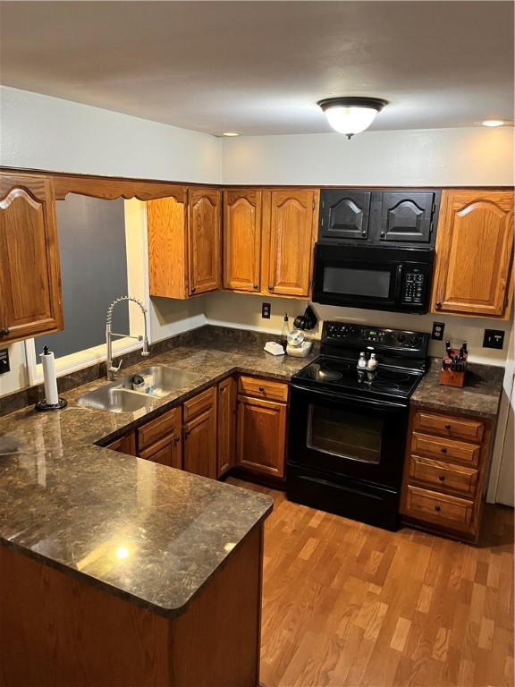 1021 W Hayes Avenue Property Photo 19