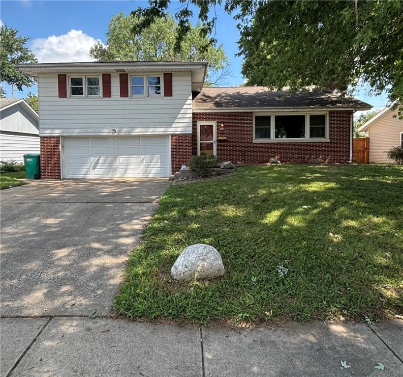 416 Southampton Drive Property Photo 1