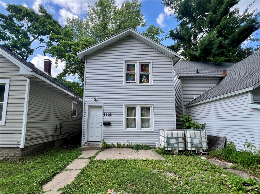 2502 Pine Avenue Property Photo 3
