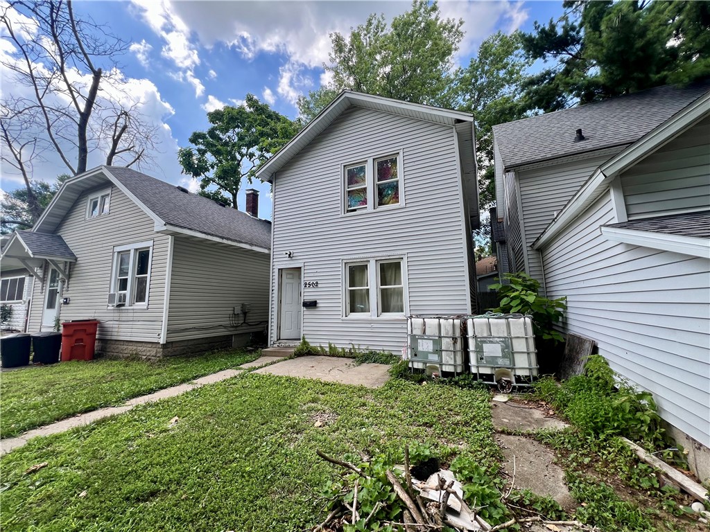 2502 Pine Avenue Property Photo 4