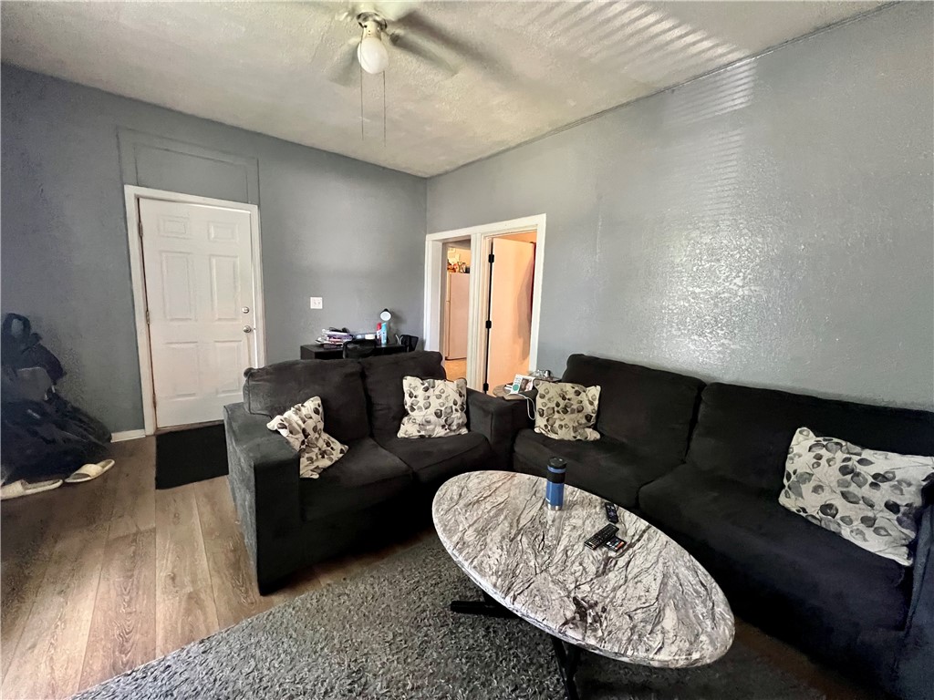 2502 Pine Avenue Property Photo 26
