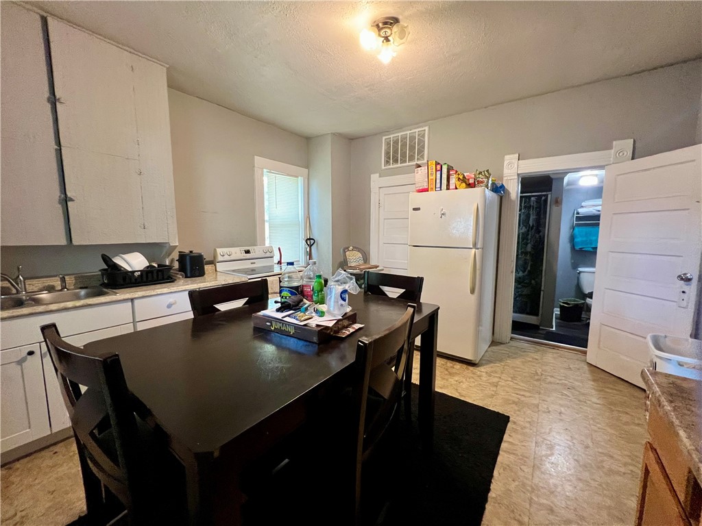 2502 Pine Avenue Property Photo 28