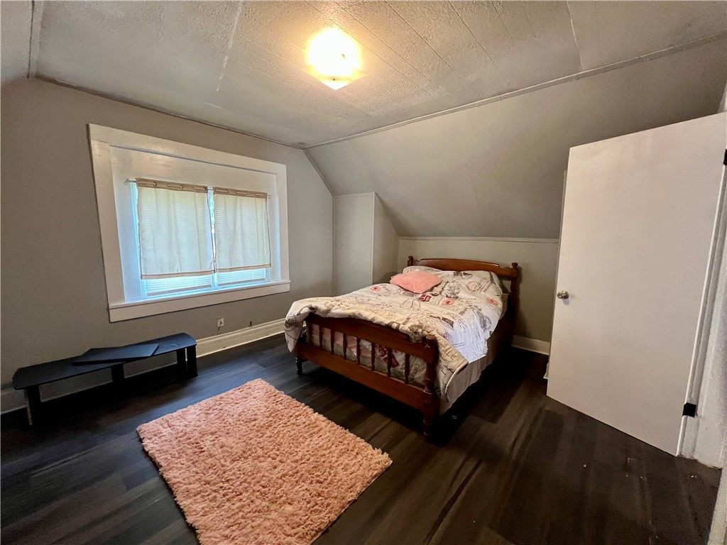2502 Pine Avenue Property Photo 35