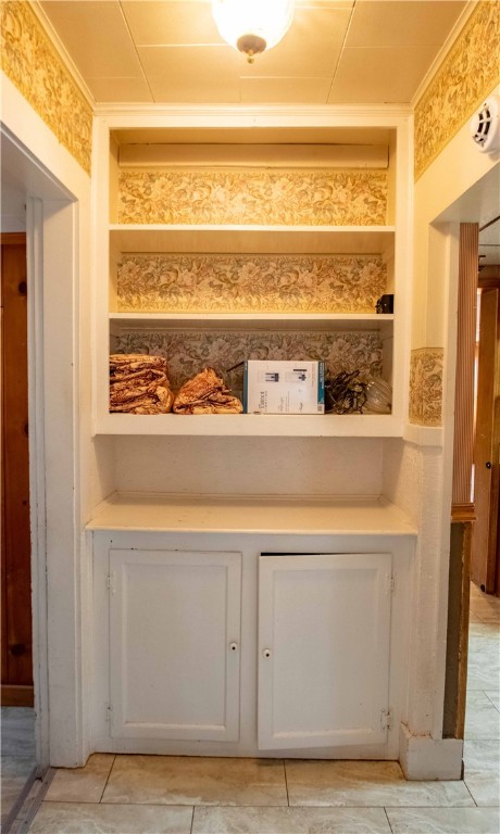 1305 N Gilbert Street Property Photo 13