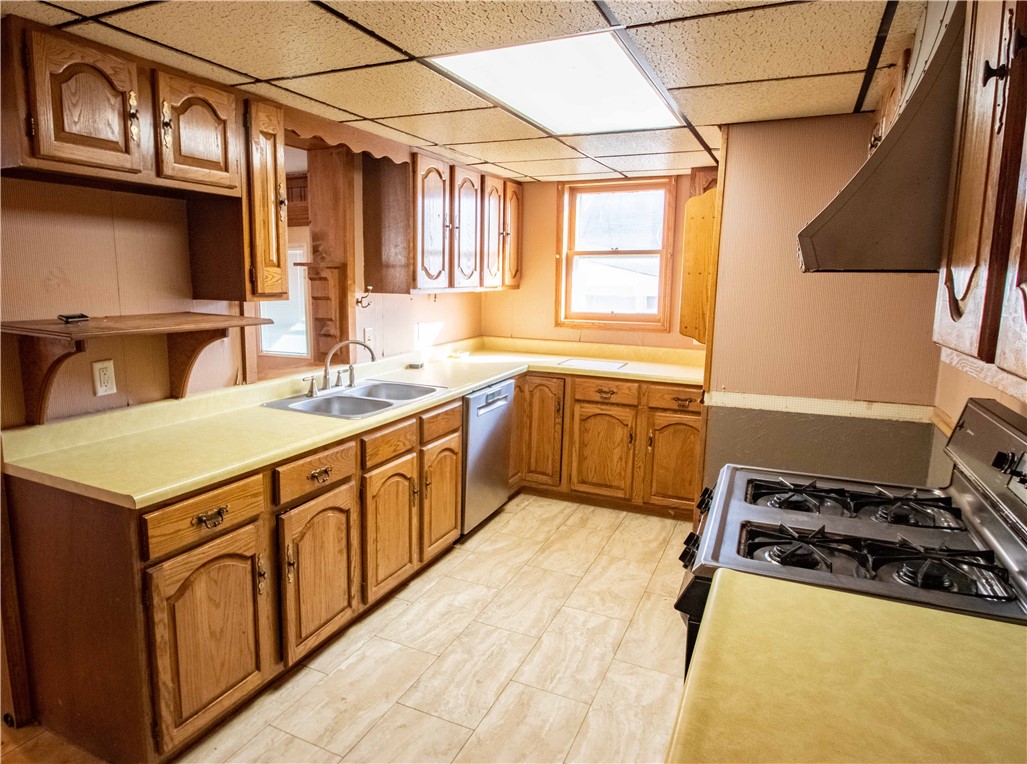 1305 N Gilbert Street Property Photo 15