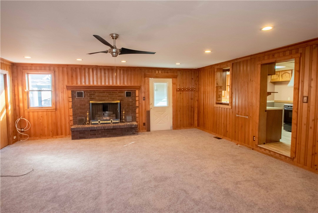 1305 N Gilbert Street Property Photo 18