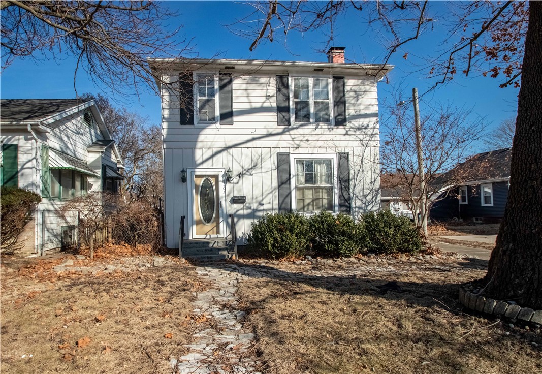 1305 N Gilbert Street Property Photo 30