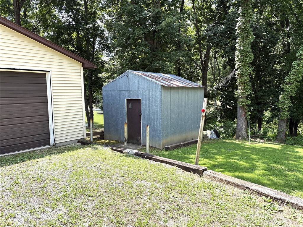 8 Angler Trail Property Photo 5