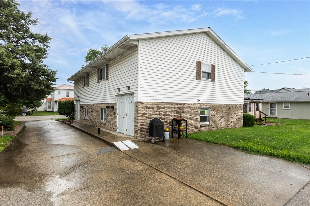 404 Edgar Avenue Property Photo 3