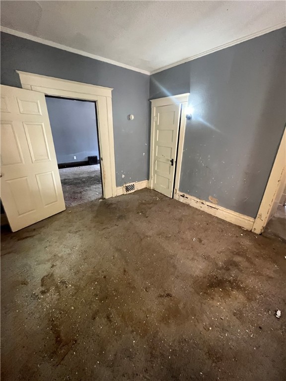 1224 N Douglas Street Property Photo 8