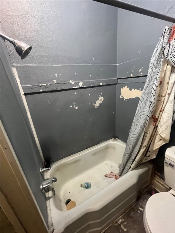 1224 N Douglas Street Property Photo 11