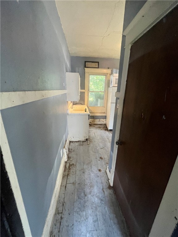 1224 N Douglas Street Property Photo 12