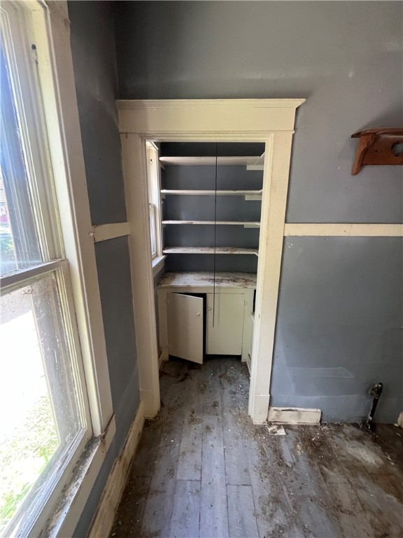 1224 N Douglas Street Property Photo 13