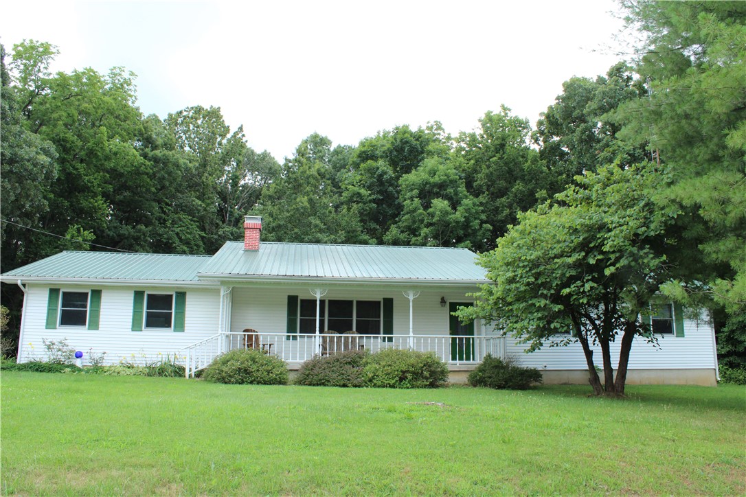 1596 E 50 North Road Property Photo 1