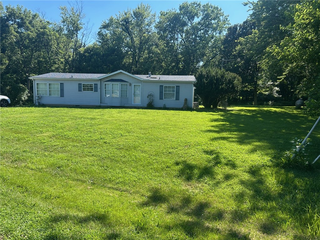 825 S Division Street Property Photo 1