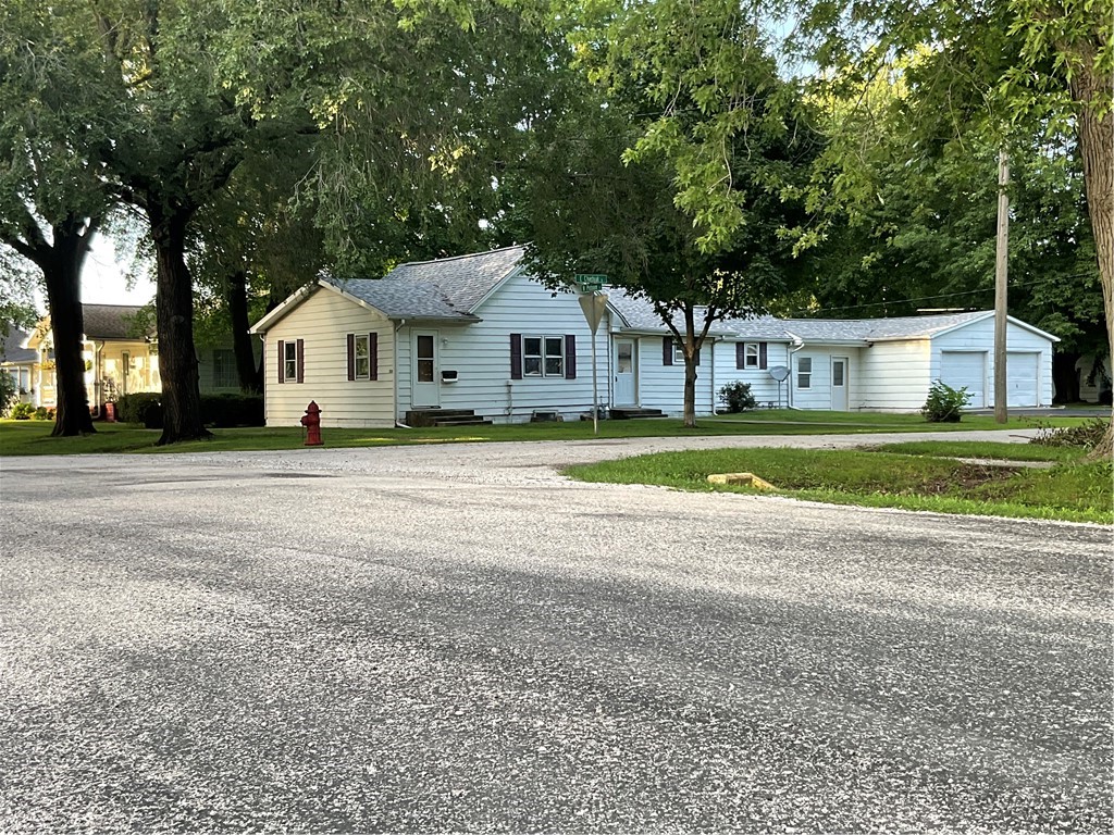 504 Putnam Street Property Photo 1