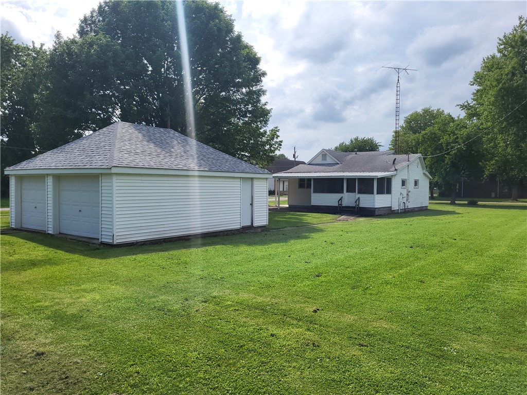 802 Indiana Street Property Photo 5