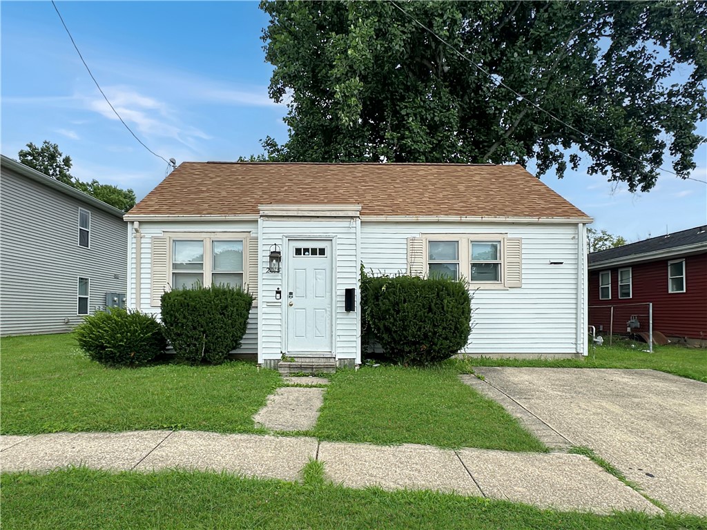 2015 9th Street