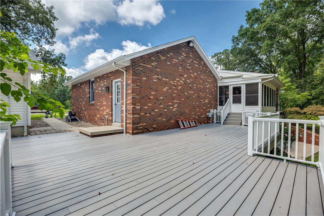 2310 Raney Street Property Photo 6