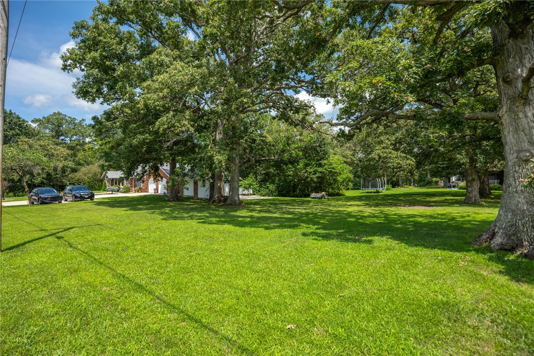 2310 Raney Street Property Photo 11