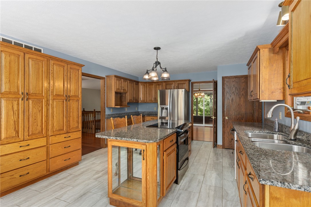 2310 Raney Street Property Photo 23