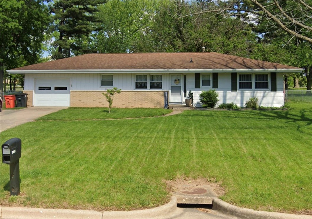 2003 University Drive Property Photo 1