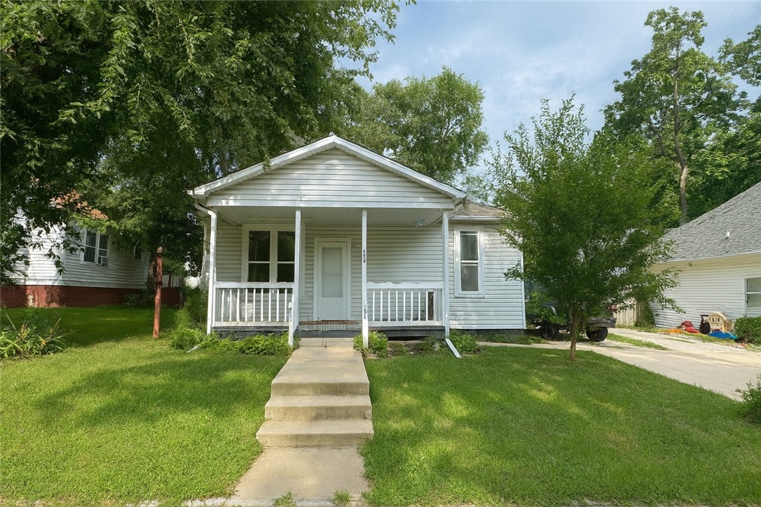 709 10th Street Property Photo 1