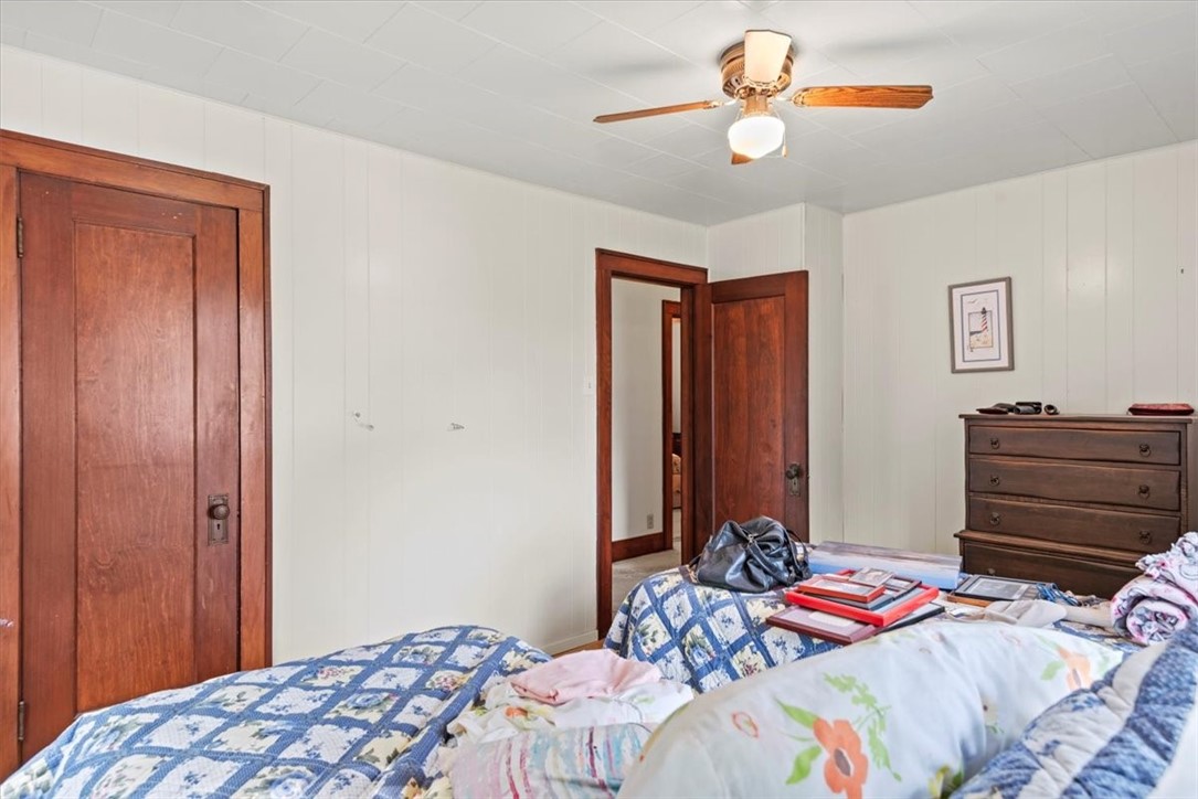 114 E North Street Property Photo 20