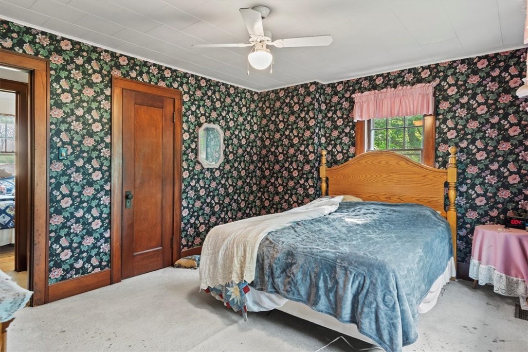 114 E North Street Property Photo 22