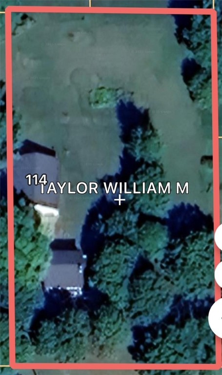 114 E North Street Property Photo 36