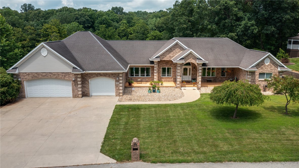17213 N Deer Creek Drive Property Photo 1
