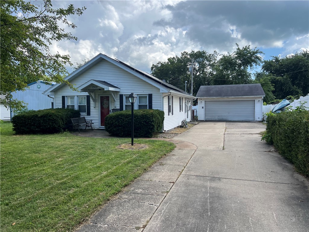 2909 Champaign Avenue Property Photo