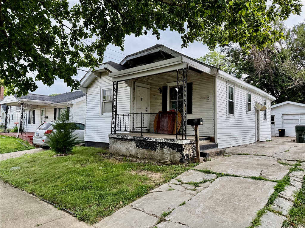 724 S Stone Street Property Photo 1