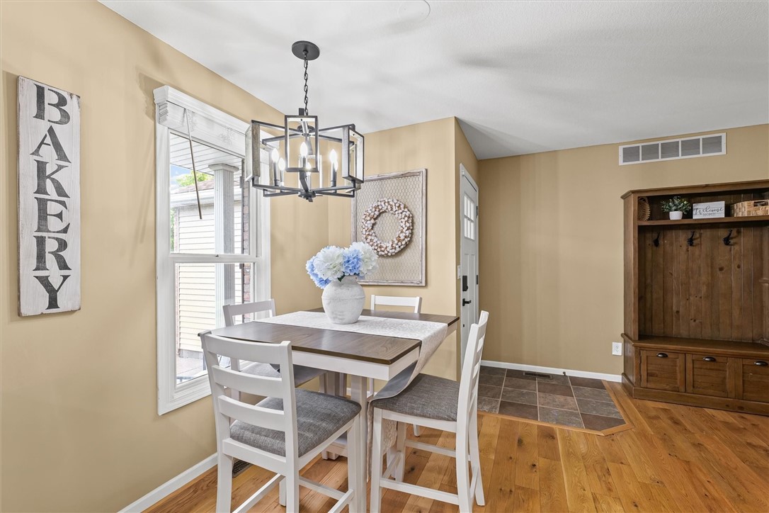 1109 Meadow View Court Property Photo 13