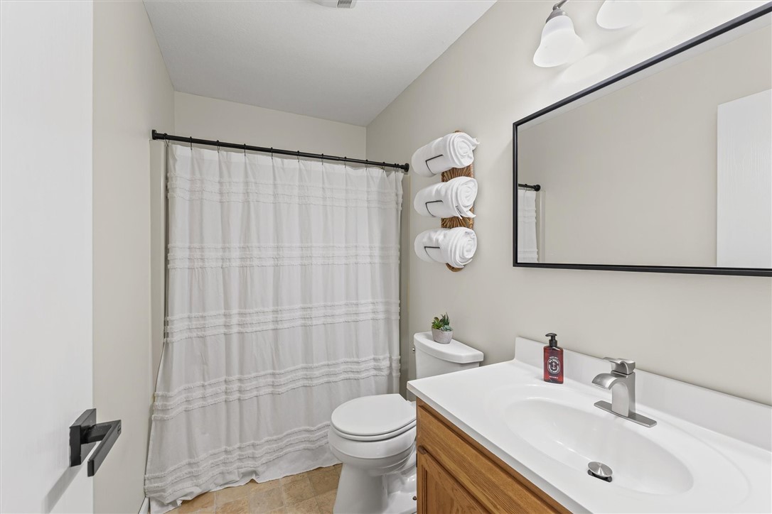 1109 Meadow View Court Property Photo 23