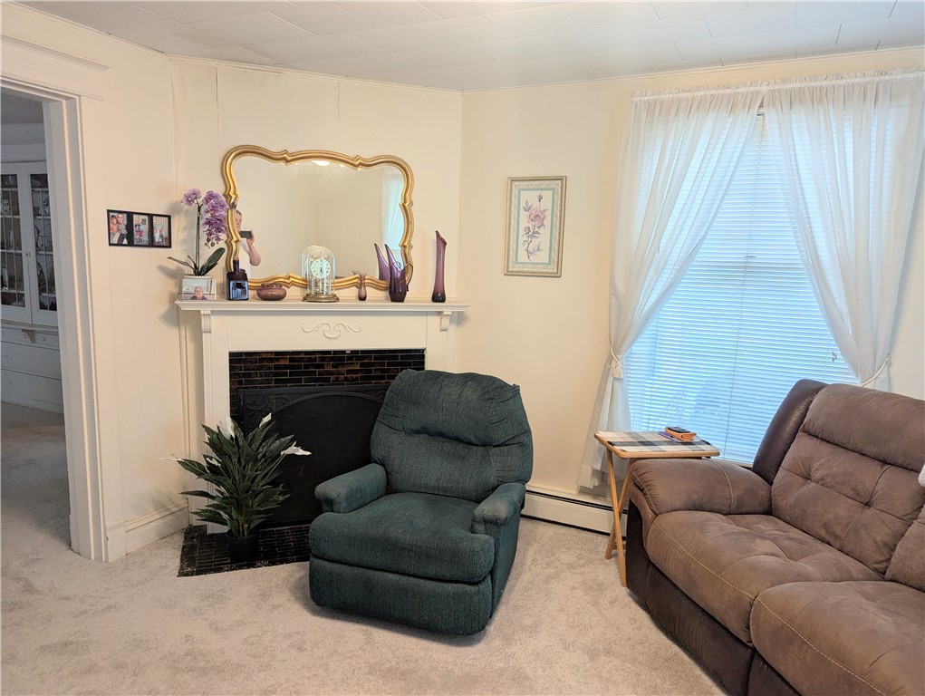 210 S Walnut Street Property Photo 3