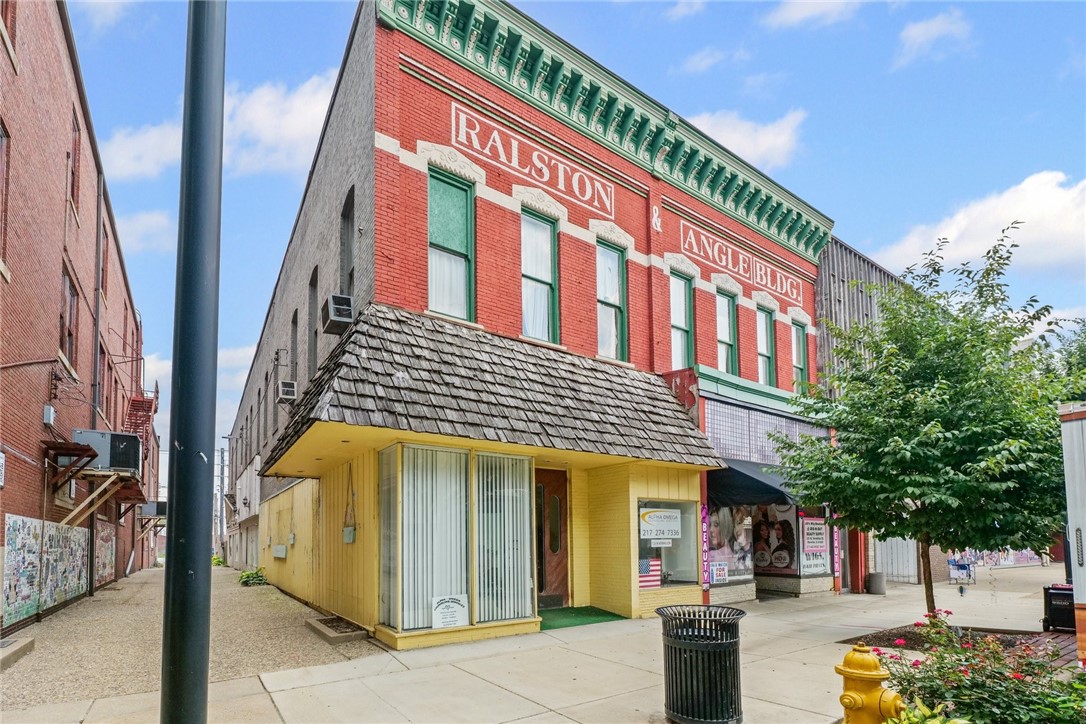 123 N Vermilion Street