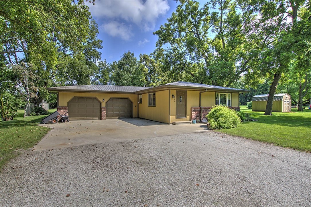 200 W Matilda Street