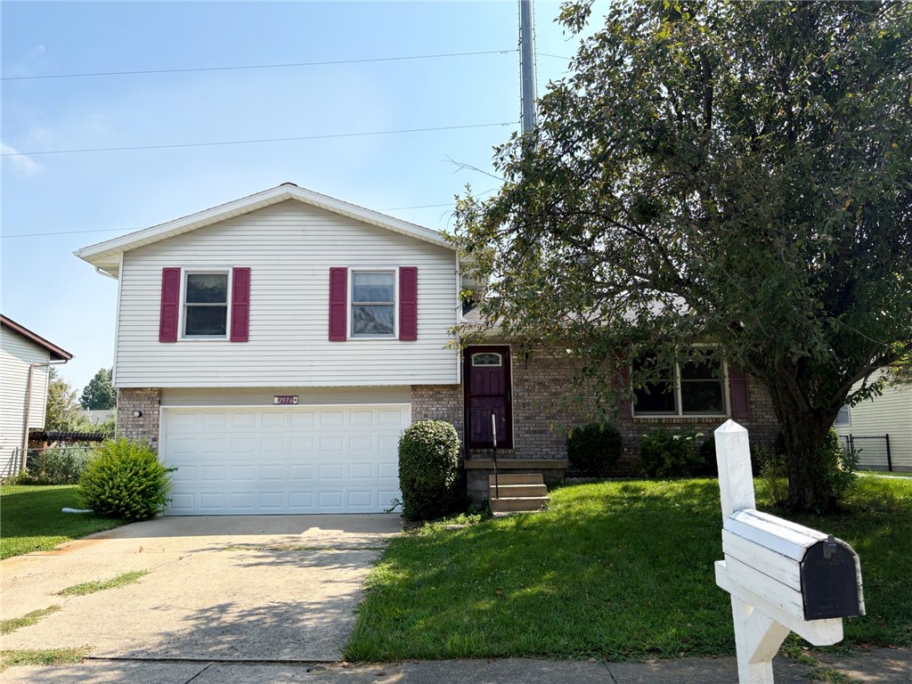 2976 N Primrose Lane Property Photo 1