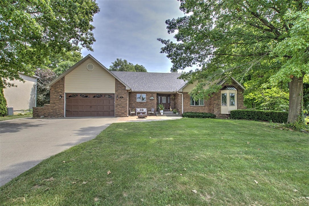 1190 Wedgewood Court Property Photo 1