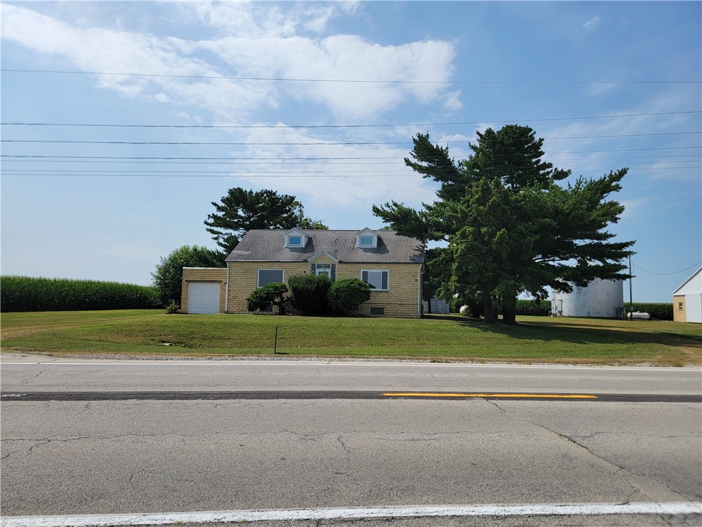 3192 E Il-16 Highway Property Photo 1