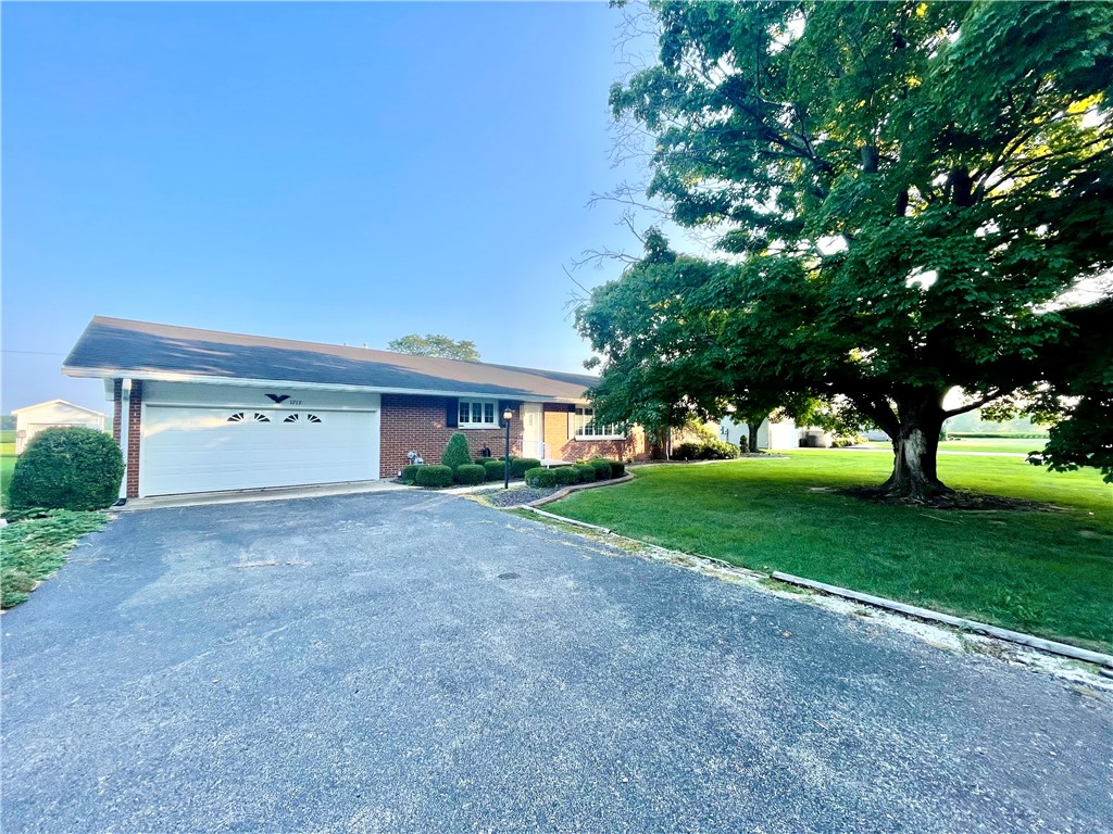 1717 Archer Avenue Property Photo 1