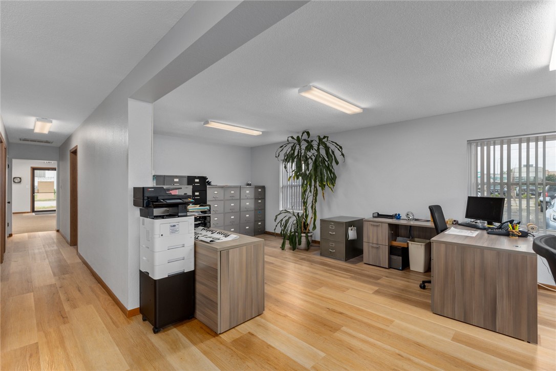 115 W Section Avenue Property Photo 22