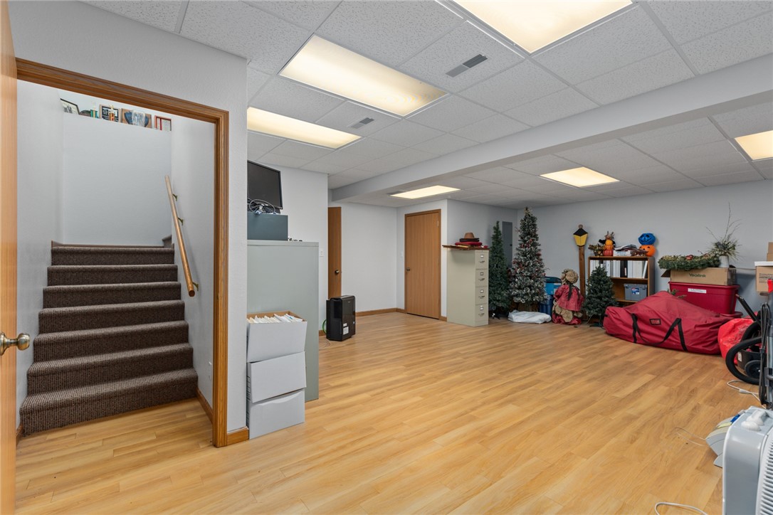115 W Section Avenue Property Photo 35