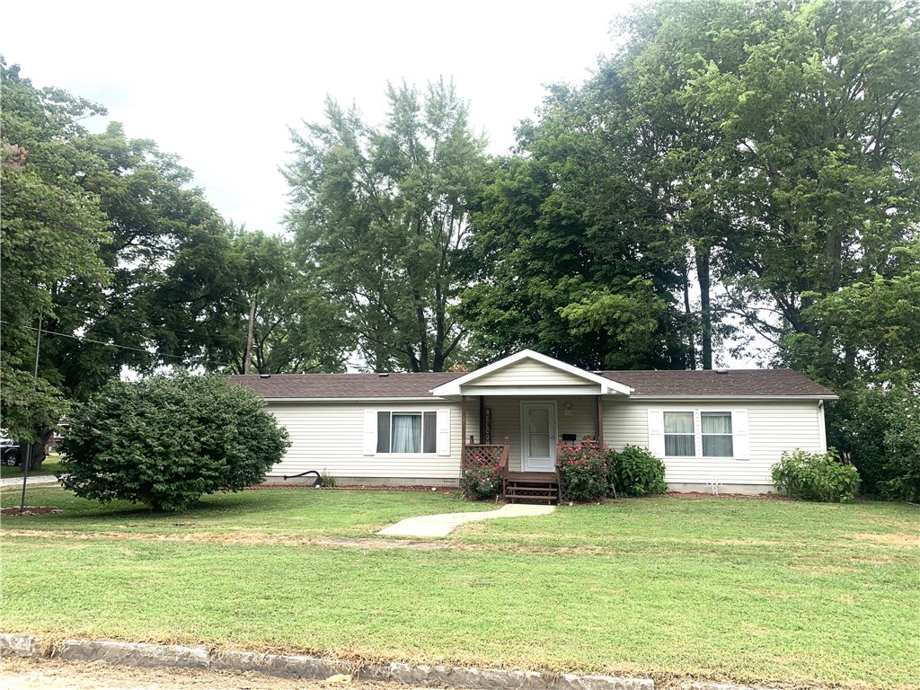 508 E 2nd Street Property Photo 1