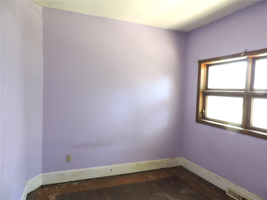 203 Whittier Street Property Photo 6