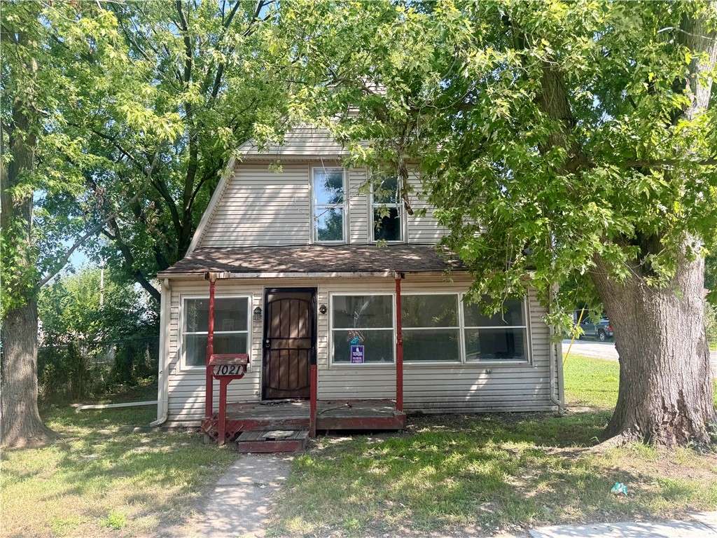 1021 E Williams Street Property Photo 1